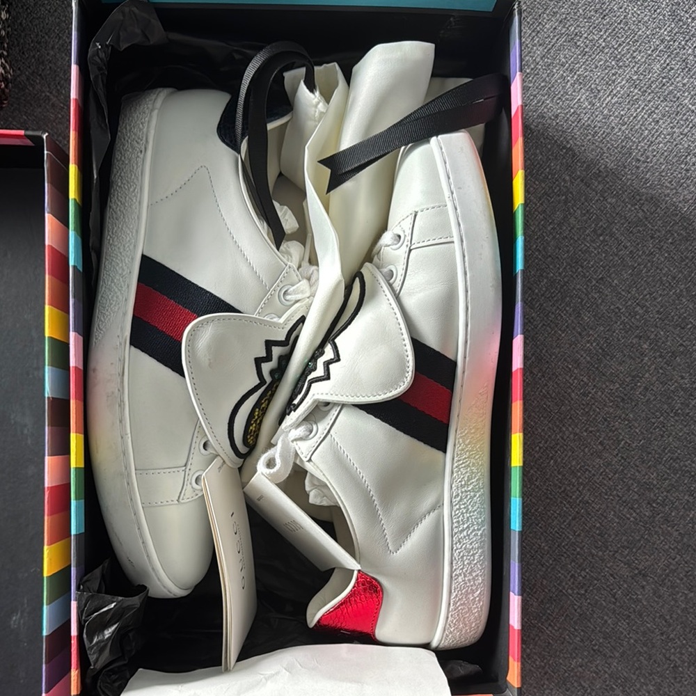 White Sneakers with Red and Black Stripes